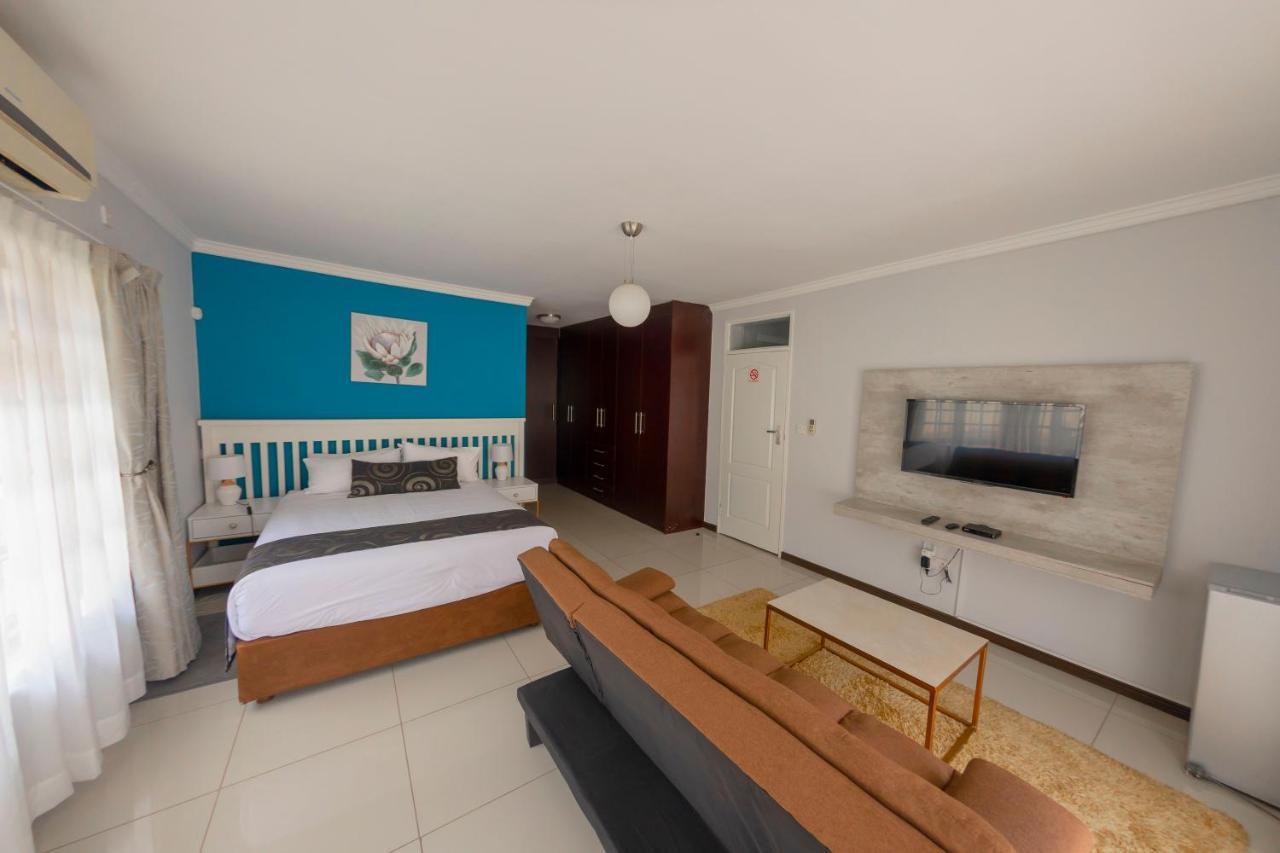 Green Lagoon Guest House Gaborone Eksteriør bilde