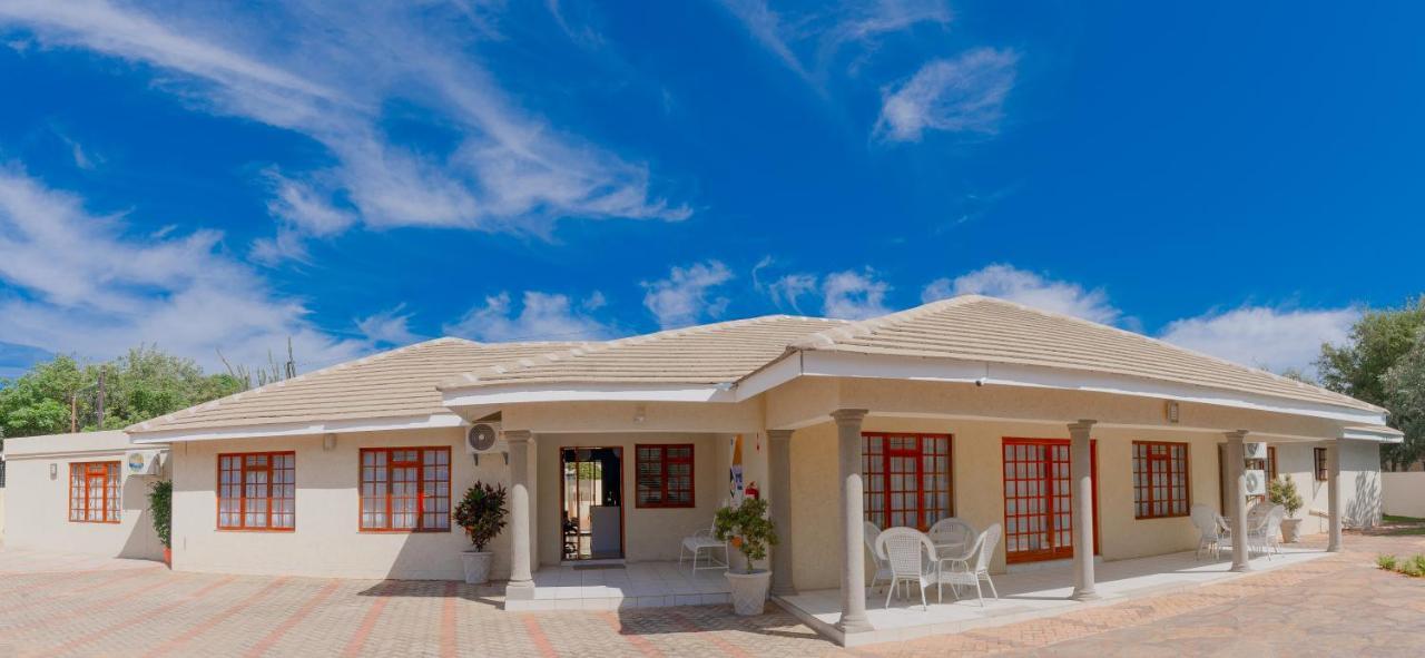 Green Lagoon Guest House Gaborone Eksteriør bilde